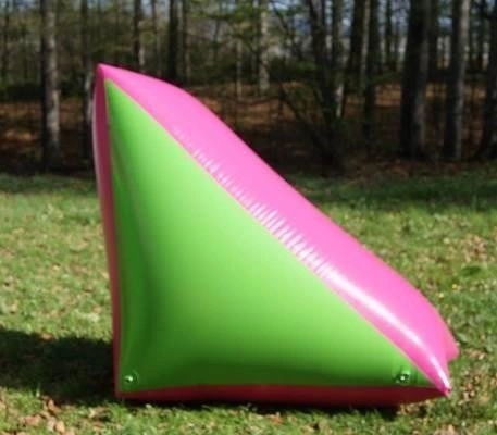 Triangle 150 x 150 x 75 cm