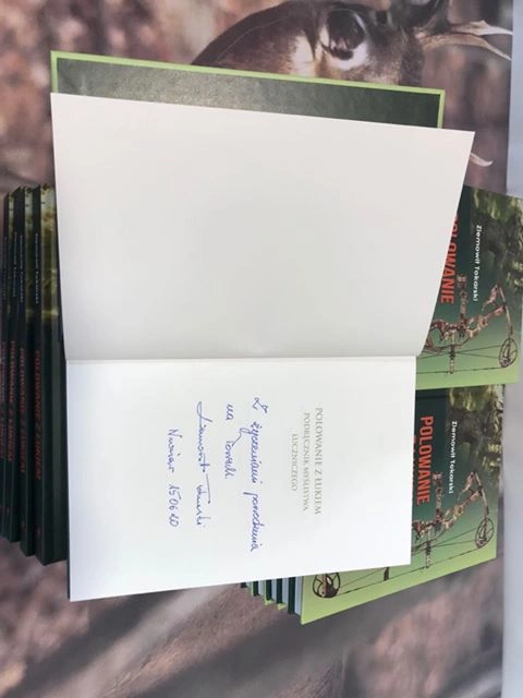 Polowanie z łukiem - podręcznik myślistwa łuczniczego Z.Tokarski